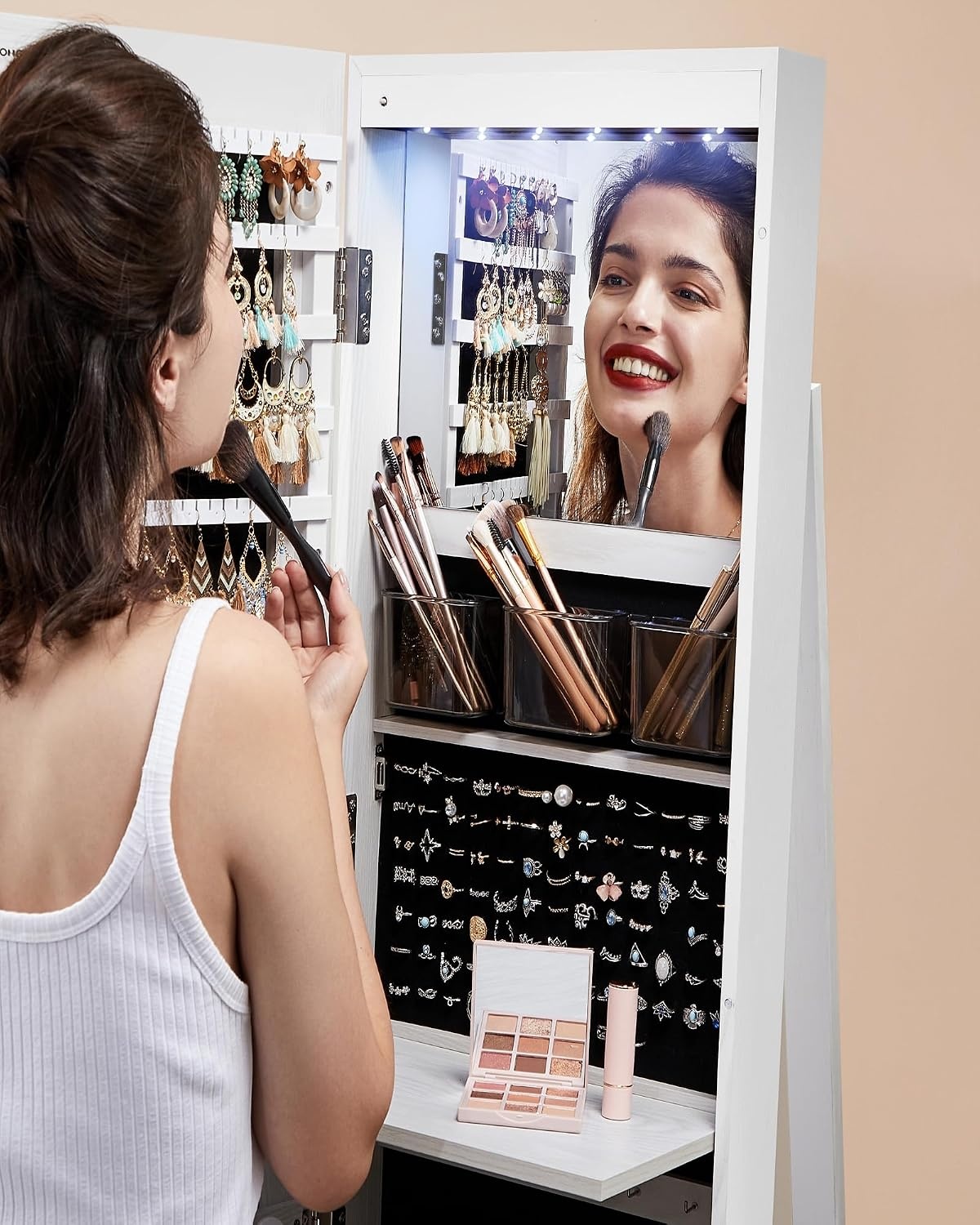 image:imageSONGMICS 6 LEDs Mirror Jewelry Cabinet Organizer 360 Swivel LockableWhite Black