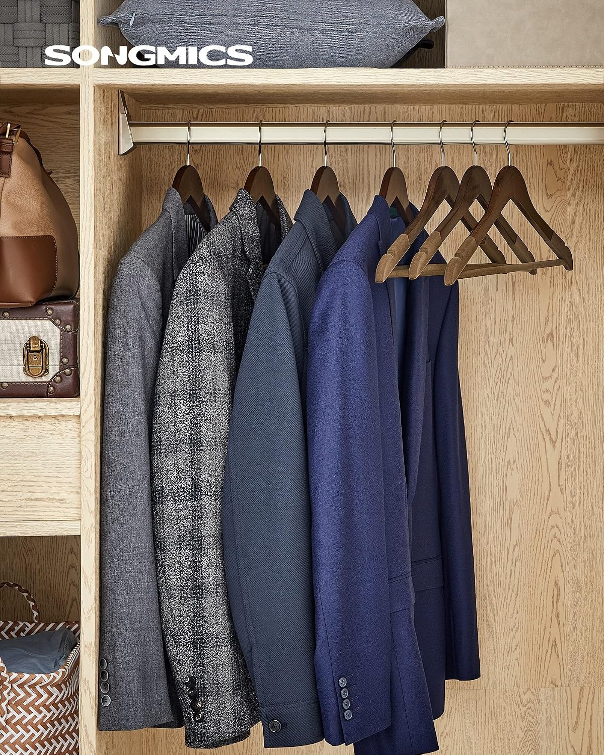 image:imageSONGMICS Velvet Wooden Hangers 20 Pack Wooden Hangers with Velvet Surface