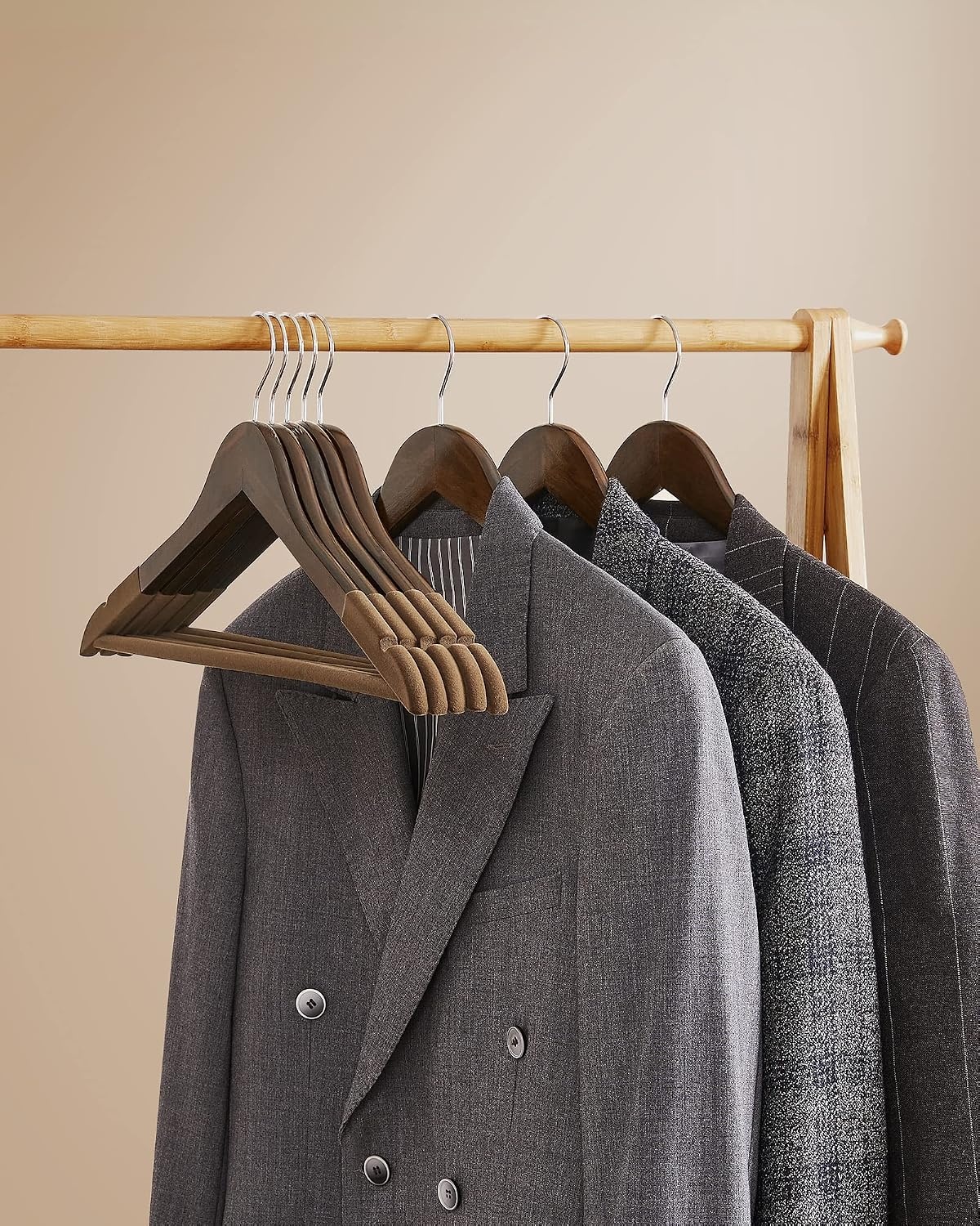 image:imageSONGMICS Velvet Wooden Hangers 20 Pack Wooden Hangers with Velvet Surface